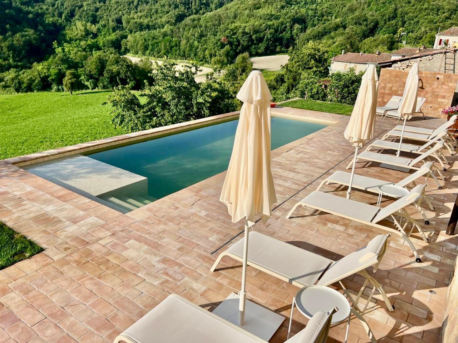 ホテル Relais Dal Cavaliere Castellino  エクステリア 写真