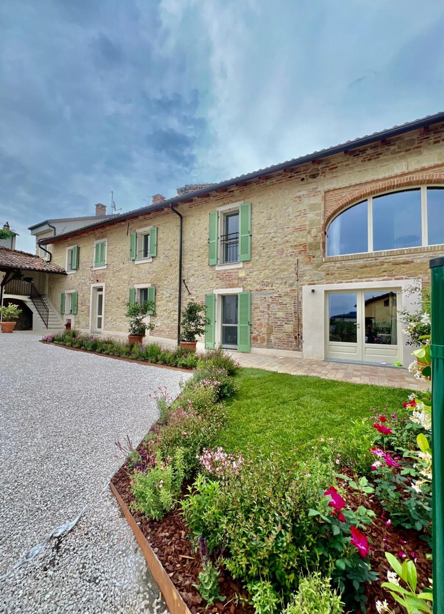 ホテル Relais Dal Cavaliere Castellino  エクステリア 写真